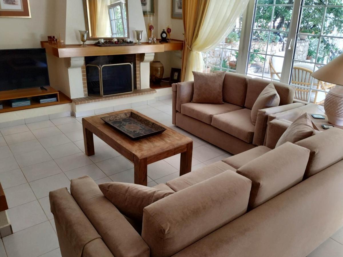 Villa Vena Palaiá Fókaia Buitenkant foto